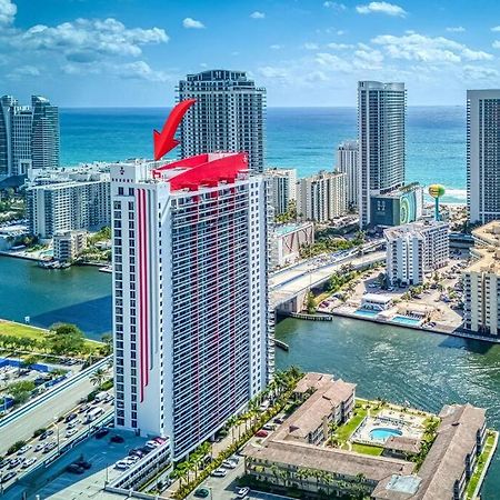 High-Floor Oceanview Apartment Халландейл-Бич Экстерьер фото