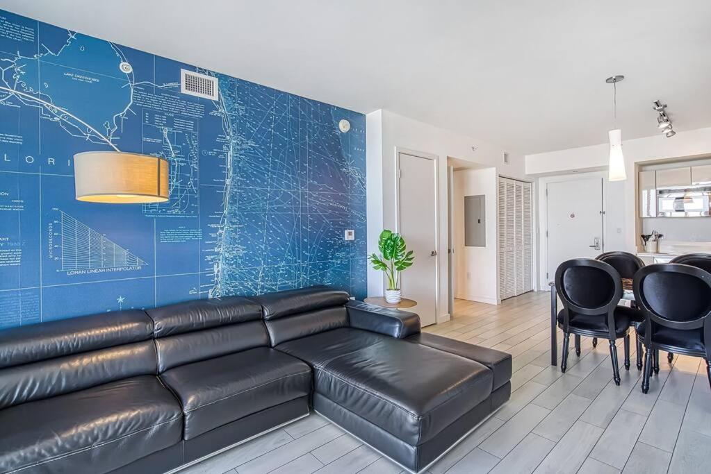 High-Floor Oceanview Apartment Халландейл-Бич Экстерьер фото