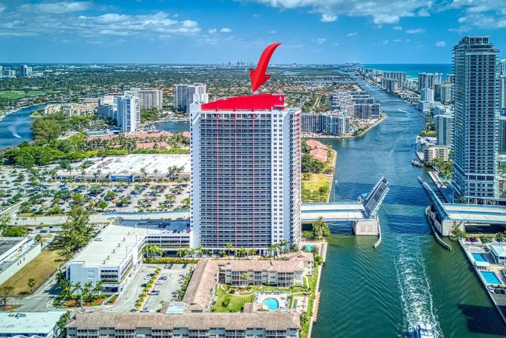 High-Floor Oceanview Apartment Халландейл-Бич Экстерьер фото