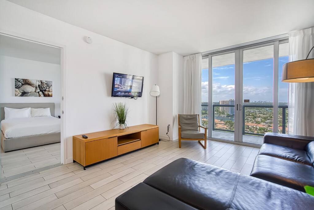 High-Floor Oceanview Apartment Халландейл-Бич Экстерьер фото